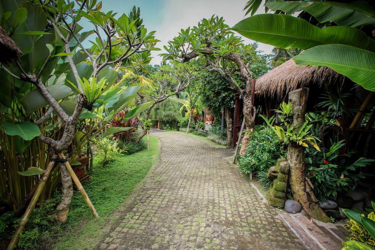 Keramas Sacred River Retreat Resort And Villa Exteriér fotografie