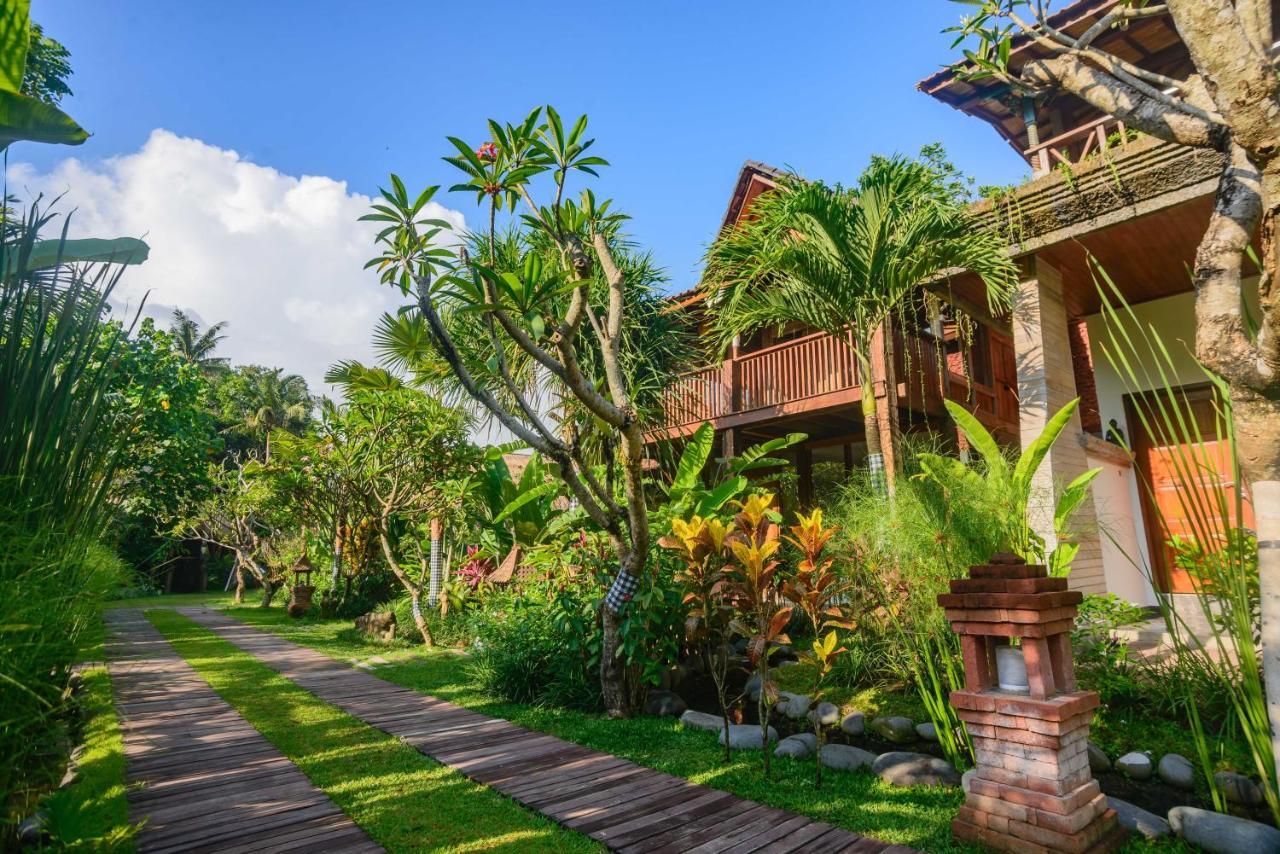 Keramas Sacred River Retreat Resort And Villa Exteriér fotografie